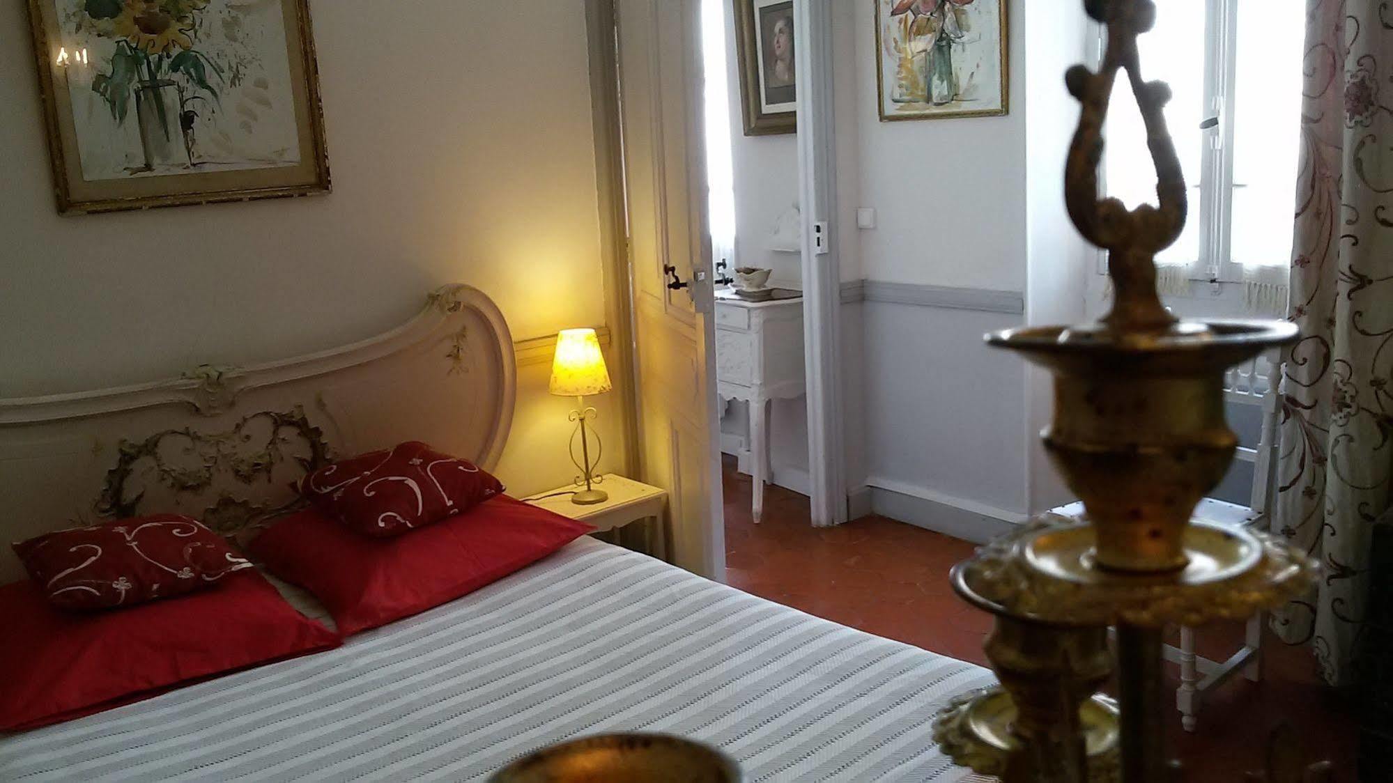 L'Ile Aux Mimosas Bed and Breakfast Tautavel Buitenkant foto