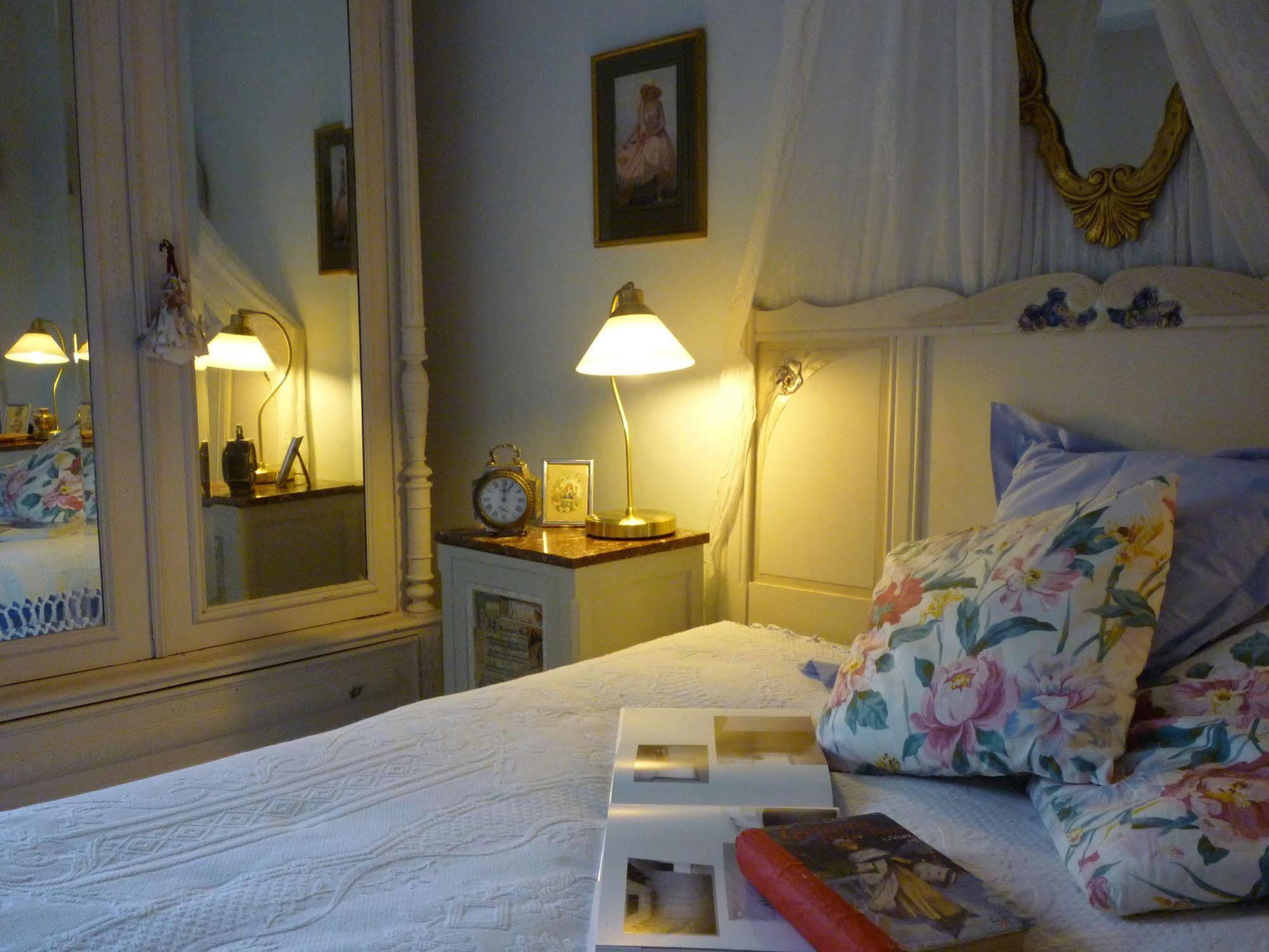 L'Ile Aux Mimosas Bed and Breakfast Tautavel Buitenkant foto
